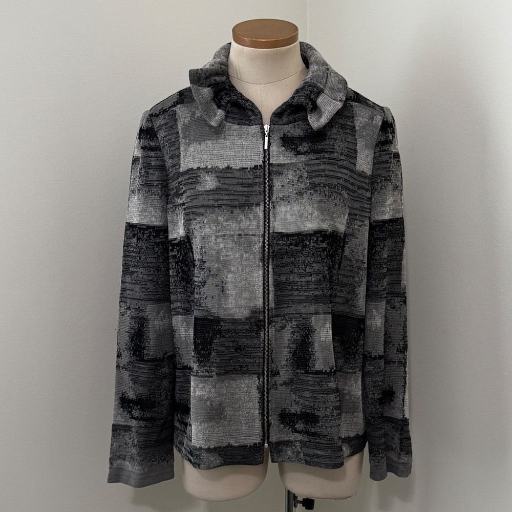 Ming Wang Medium Gray Full Zip Top Blouse Jacket Ruffled Collar Quiet Luxury